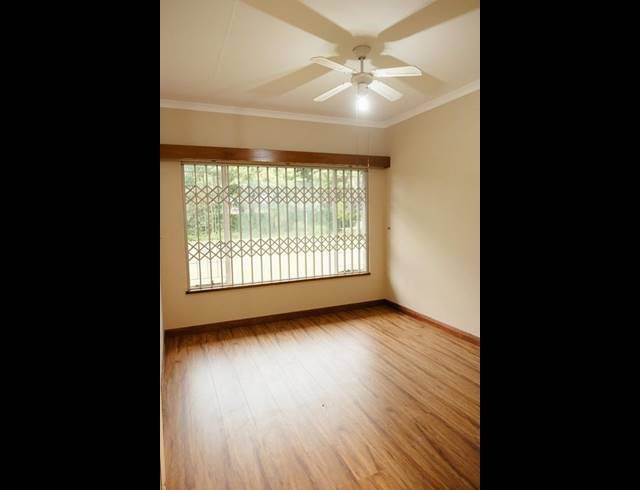 4 BEDROOM PROPERTY TO RENT IN LYNNWOOD GLEN